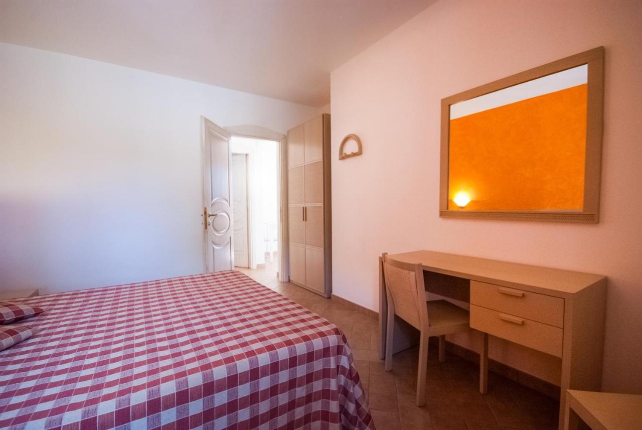 Residence Le Grazie Est Capoliveri  Eksteriør billede