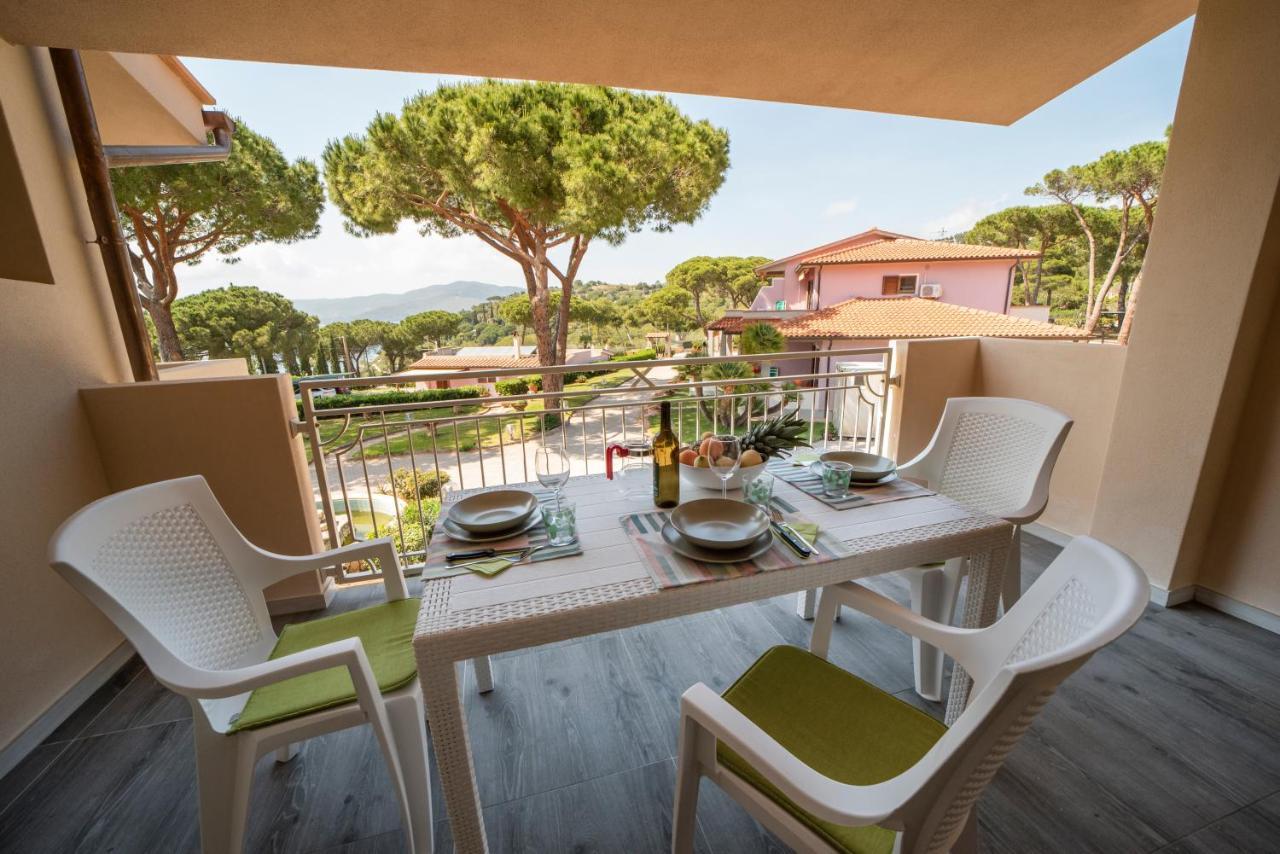 Residence Le Grazie Est Capoliveri  Eksteriør billede