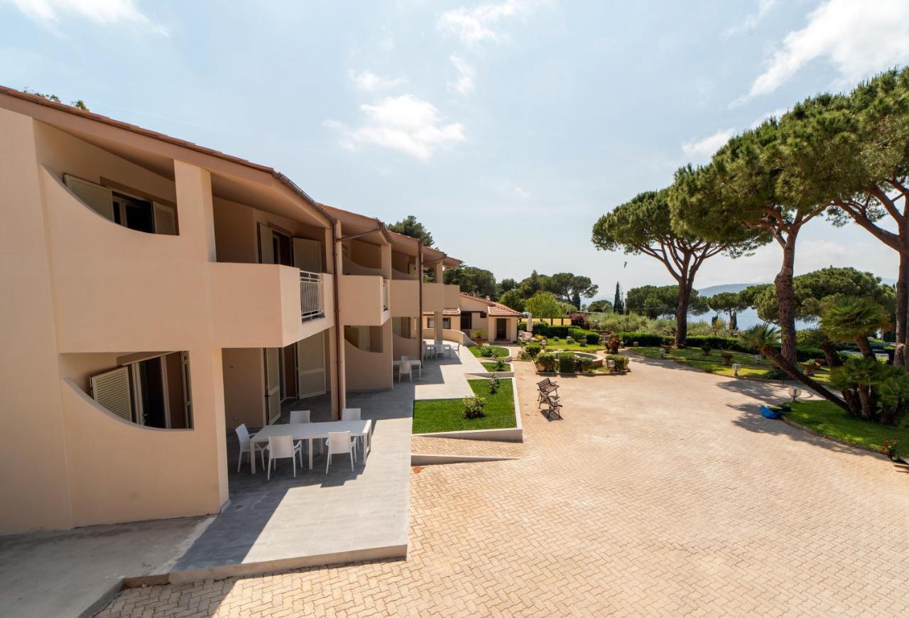 Residence Le Grazie Est Capoliveri  Eksteriør billede